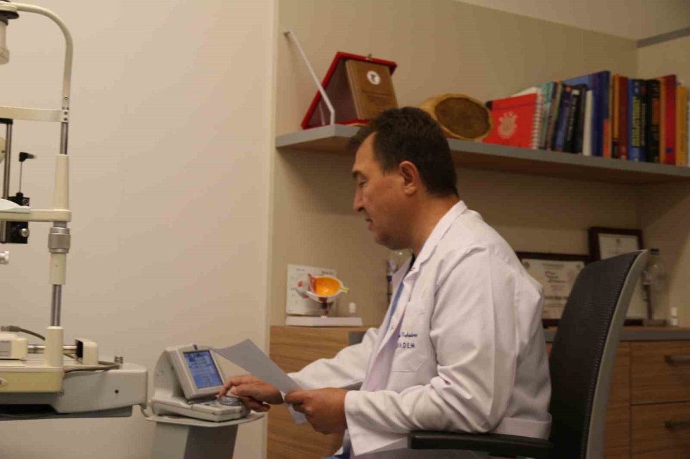 2050 Yılında Dünyanın Yarısı Gözlük Kullanabilir