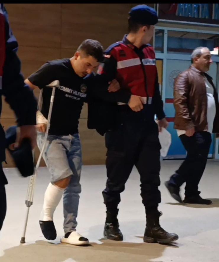 İnegöl'de Anne İle Kızının Ölümüne Neden Olan Sürücü Tutuklandı