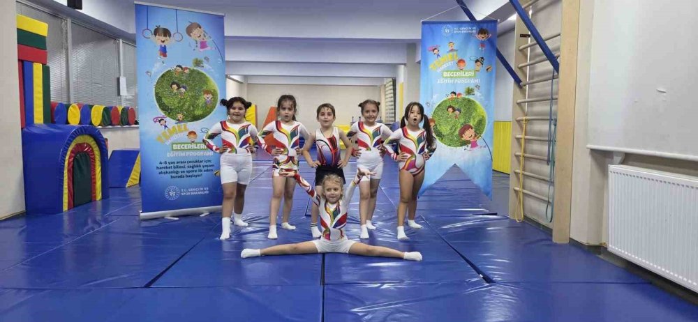 Minik Sporcular Eğlenerek Öğreniyor