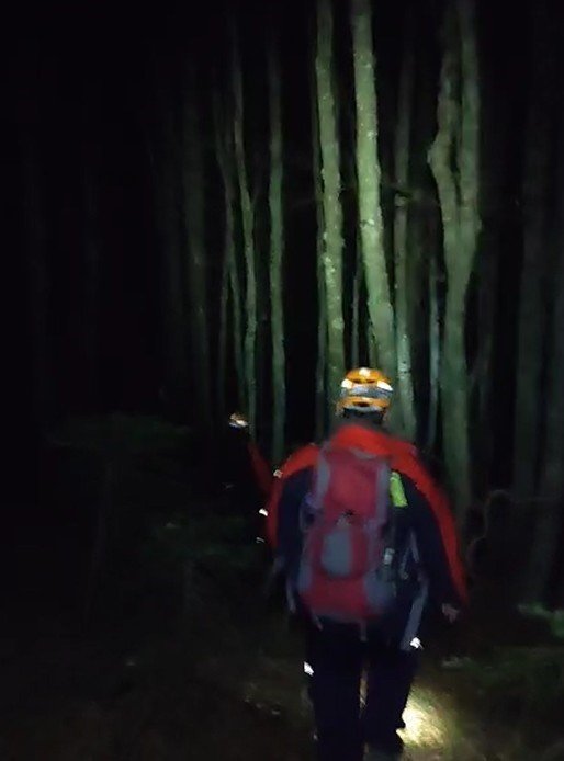 Ormanda Mahsur Kalan 6 Kişi Kurtarıldı