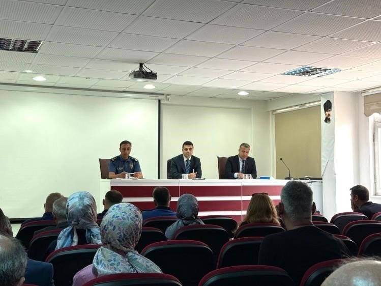 Osmaneli’nde Okul Güvenliği Masaya Yatırıldı