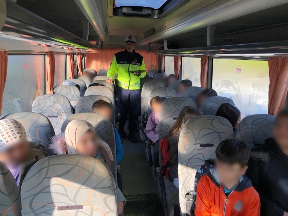 Servis Araçları Ve Motosikletlere Sıkı Denetim