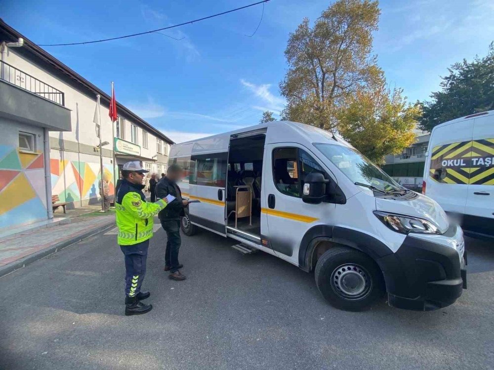 Servis Araçları Ve Motosikletlere Sıkı Denetim