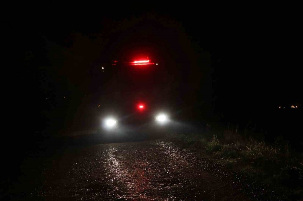 Yasak Ve Cezaya Rağmen Anız Yakıyorlar