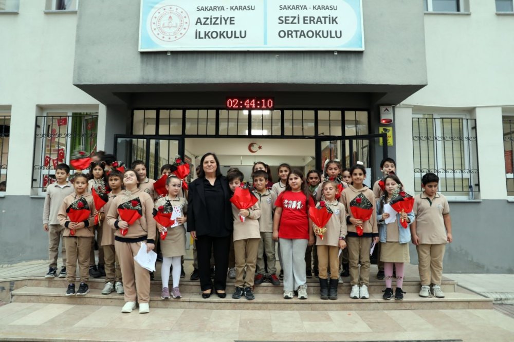 39 Yıllık Eğitimciye Unutulmaz Veda: Gözyaşlarıyla Uğurlandı