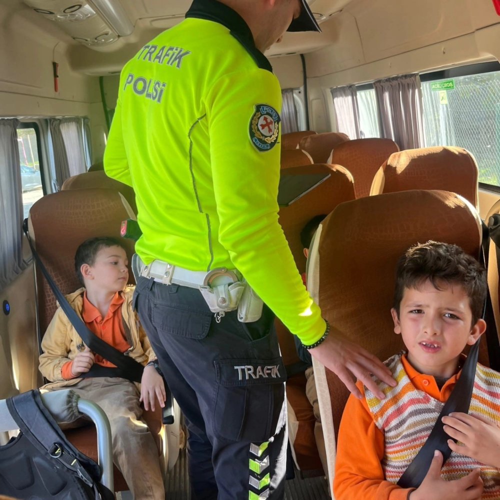 Öğrenci Servisleri Denetlendi