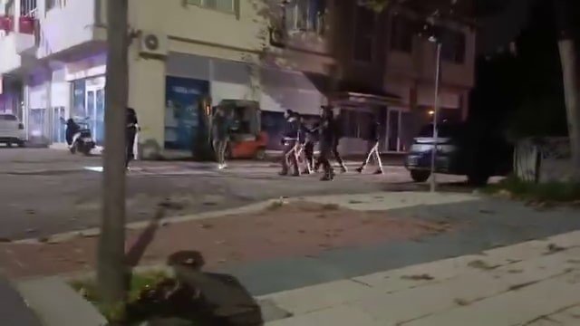 Uyuşturucu Taşıdığından Şüphelenilen Araç, Kilometrelerce Kovalandı