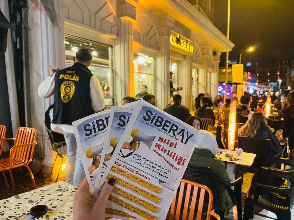 Vatandaşlar Siber Suçlara Karşı Bilgilendirildi