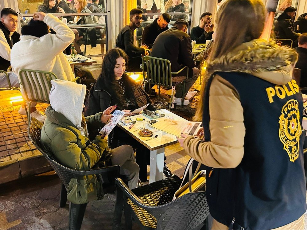 Vatandaşlar Siber Suçlara Karşı Bilgilendirildi