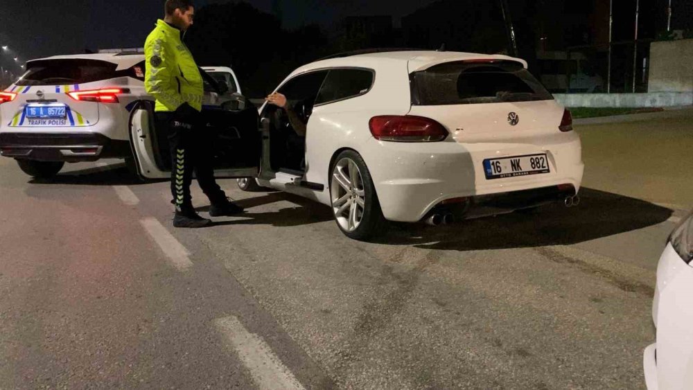 6. Kez Alkollü Yakalandı "Yine Patladık" Dedi. Babası Da Çılgına Döndü