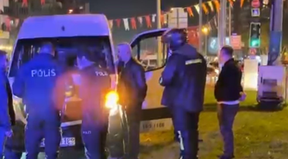 Servis Aracının Çarptığı Yaya Ağır Yaralandı