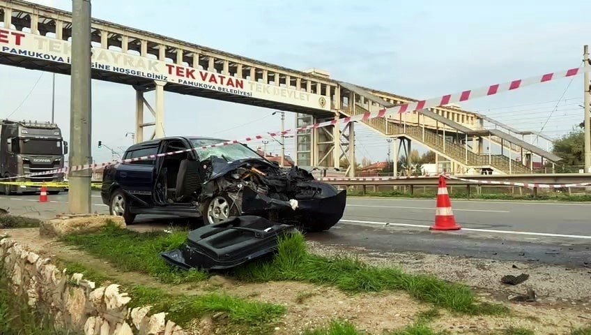 Kazada Ağır Yaralanan Kadın Hayatını Kaybetti