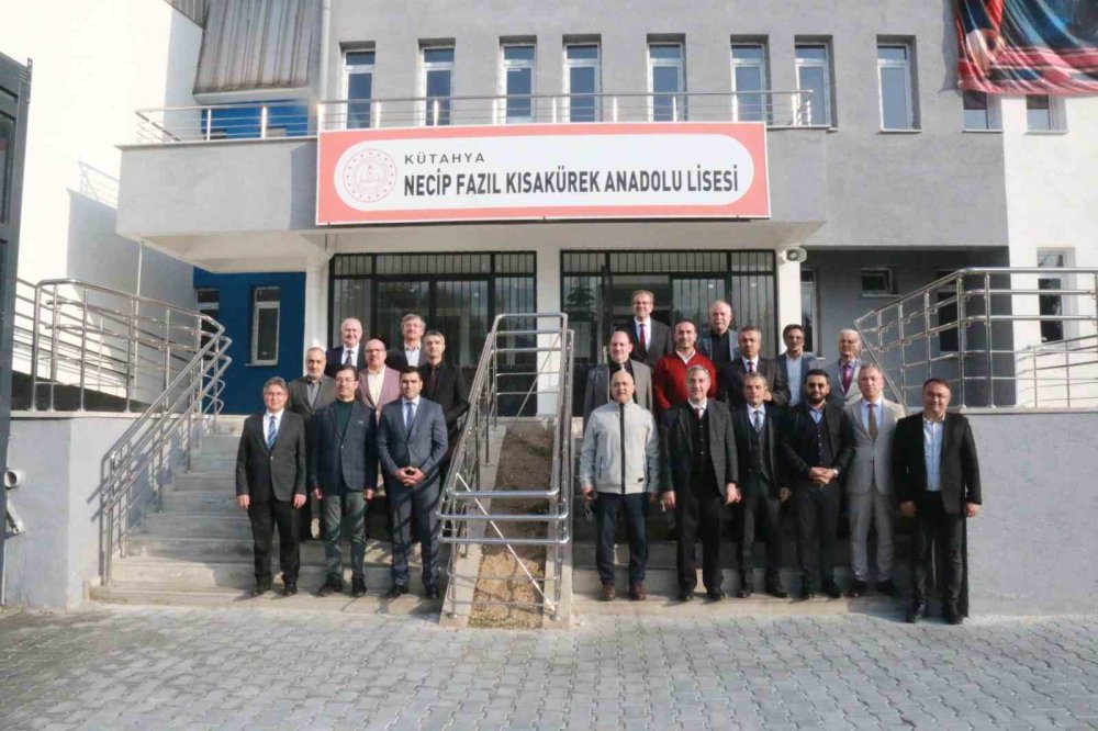 Özel Proje Uygulayan Okullar Değerlendirme Toplantısında Bir Araya Geldi