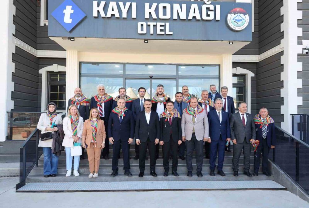 Söğüt'te İpekyolu Belediyeler Birliği Toplantısı