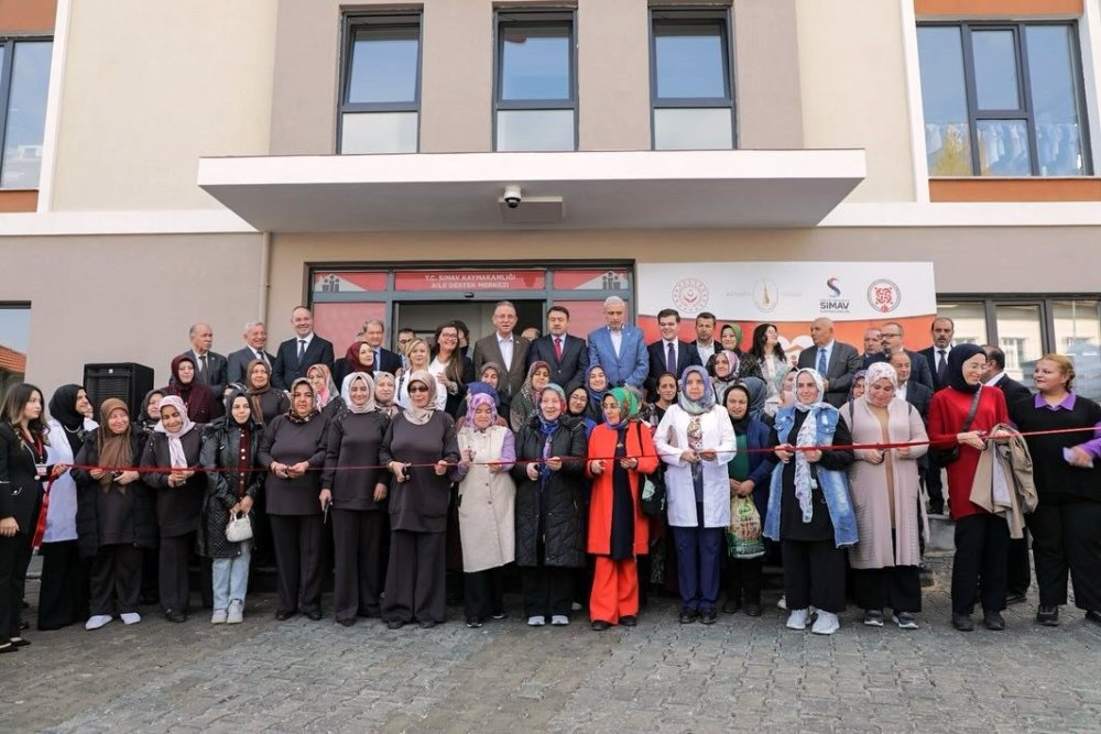 Vali Işın: "Kadınlarımız Toplumun Direğidir"