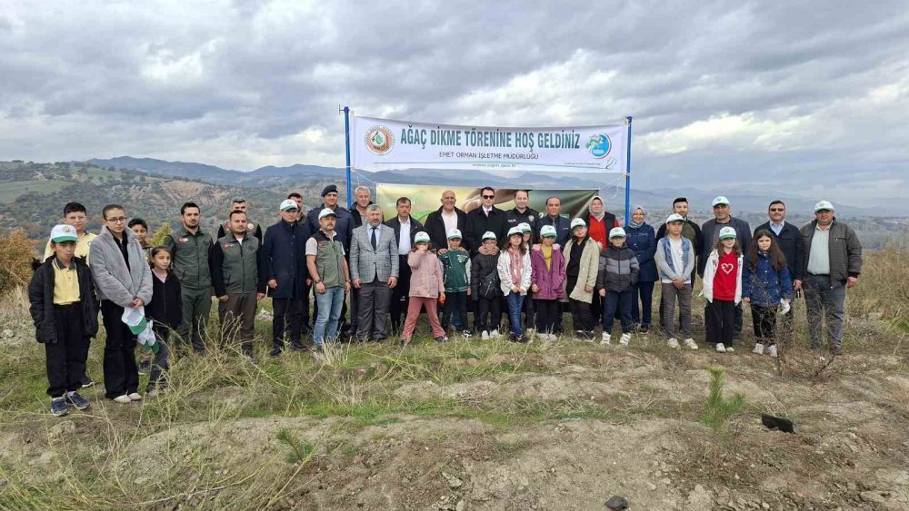 150 Fidan Toprakla Buluştu