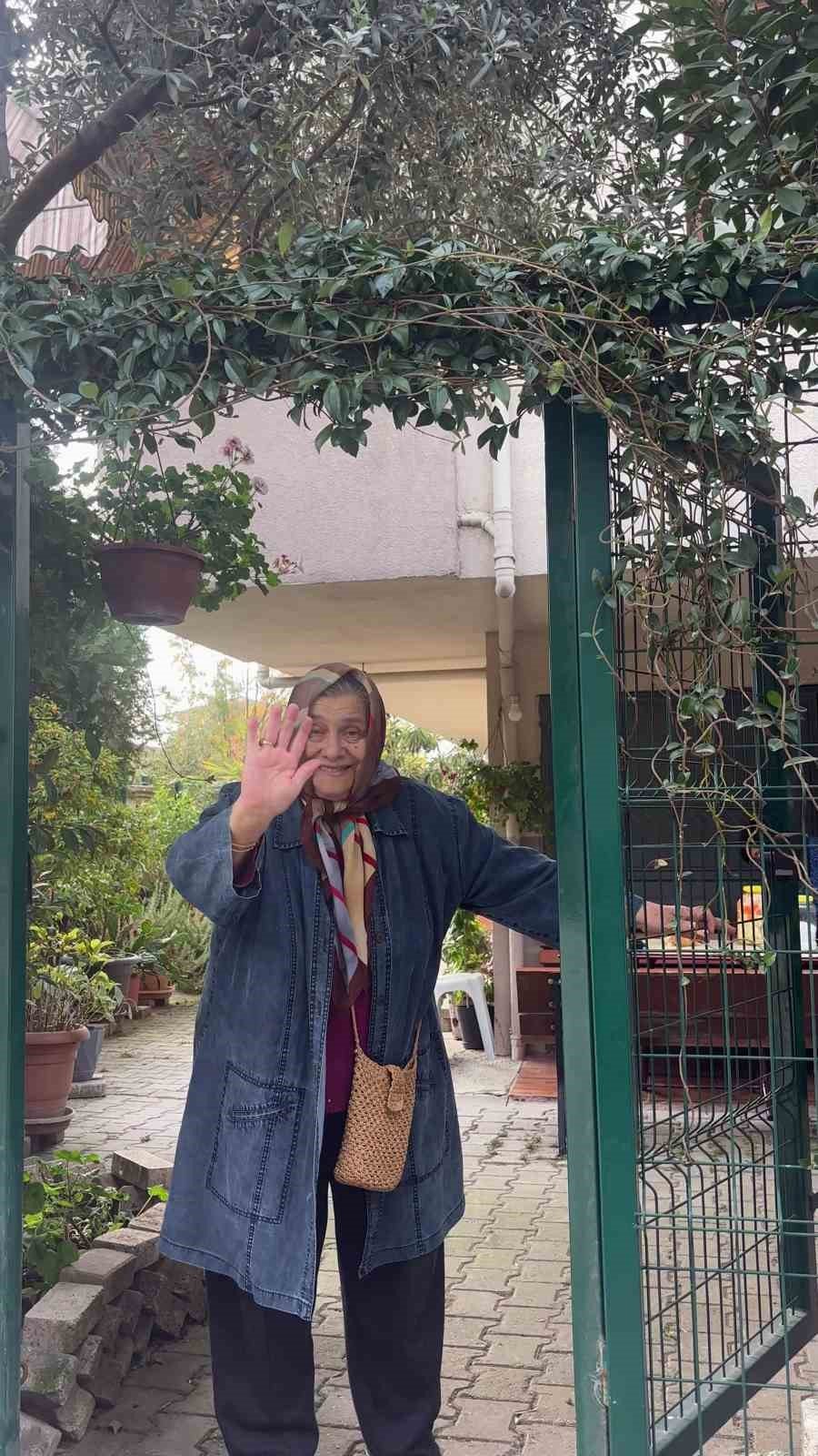 Makam Aracını Yaşlı Kadına Tahsis Etti