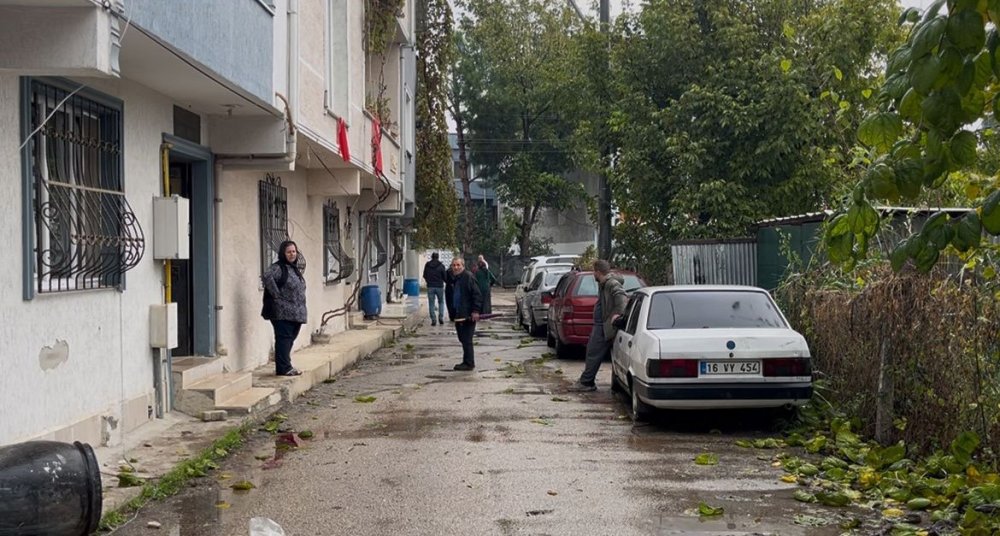 Dengesini Kaybedip Camdan Düşen Şahıs Ağır Yaralandı