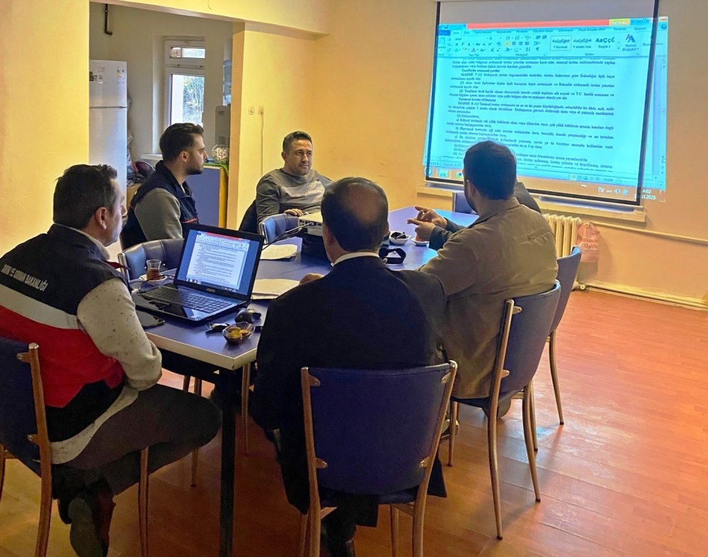 "Süt Kalitesi Ve Hijyen" Konulu Eğitim Verildi