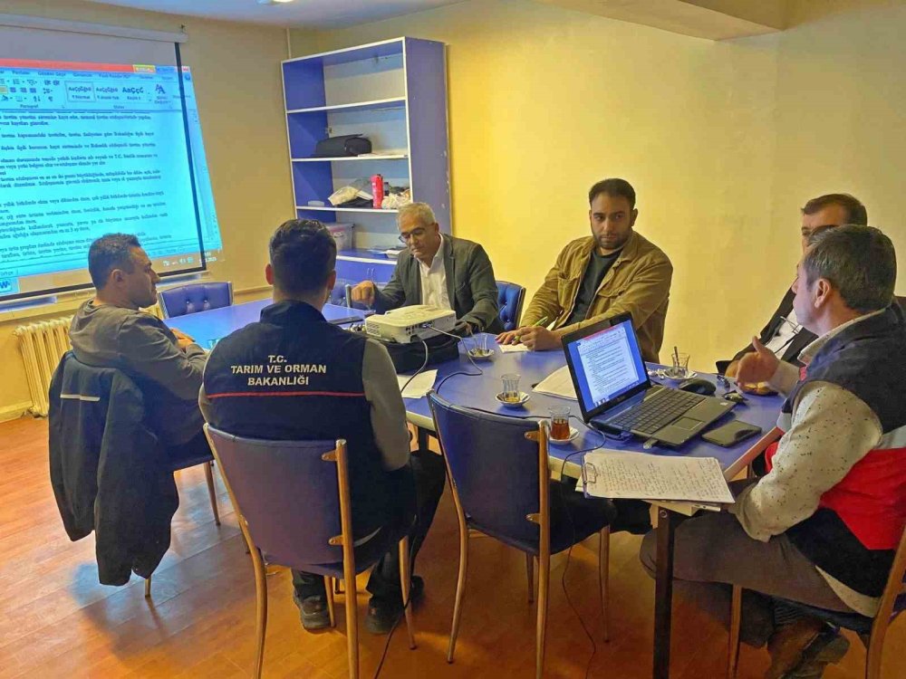 "Süt Kalitesi Ve Hijyen" Konulu Eğitim Verildi