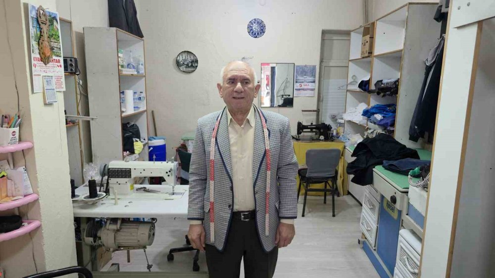 52 Yıllık Terzi Himmet Kalkan: "Sanat Artık Bitmek Üzere"