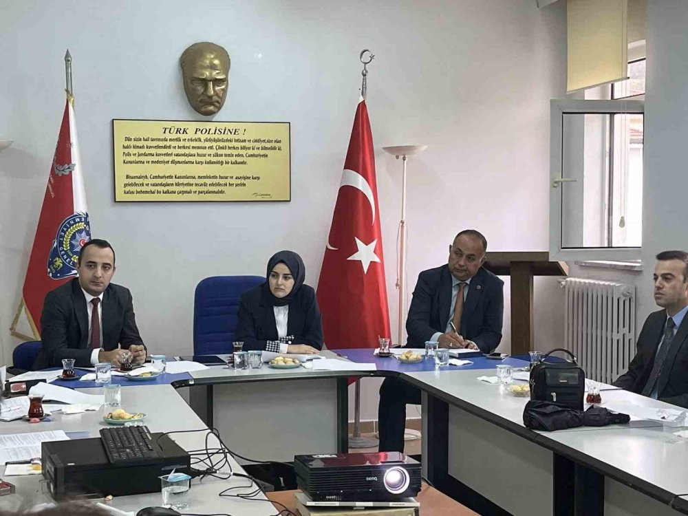 Gölpazarı’nda Bağımlılıkla Mücadele Toplantısı Yapıldı