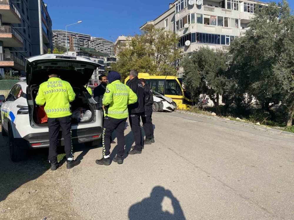 İzne Gelen Uzman Çavuş Trafik Kazasında Yaralandı