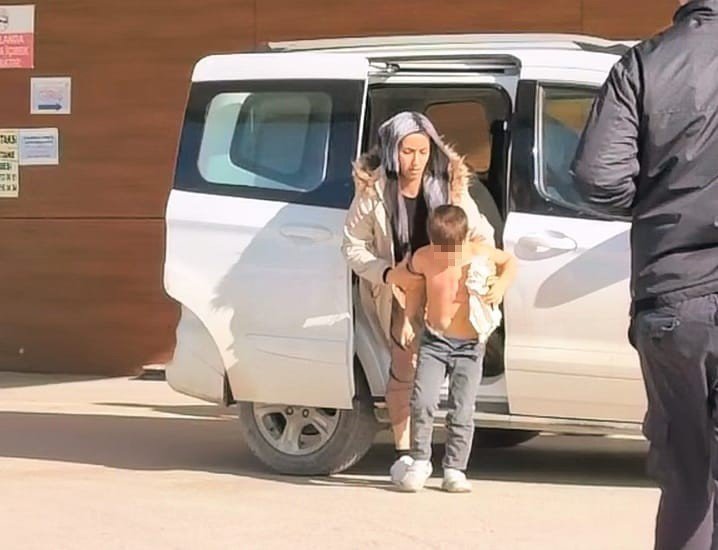 Üzerine Kaynar Su Devrilen Çocuk Yaralandı