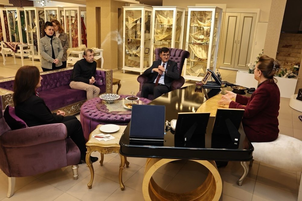 Belediye Başkanından Kültürel Üretime Destek