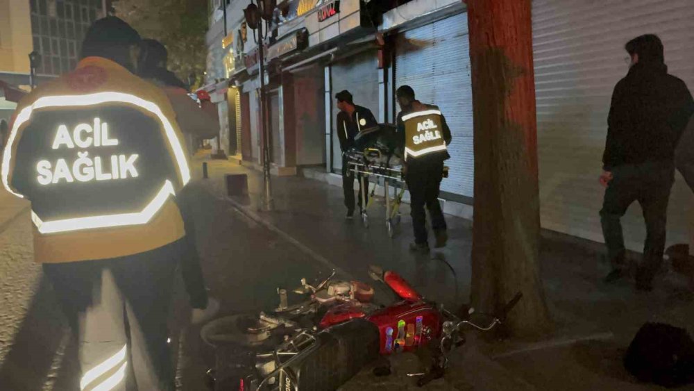 Ehliyetsiz Sürücü Çarptığı Bekçi İçin Gözyaşı Döktü