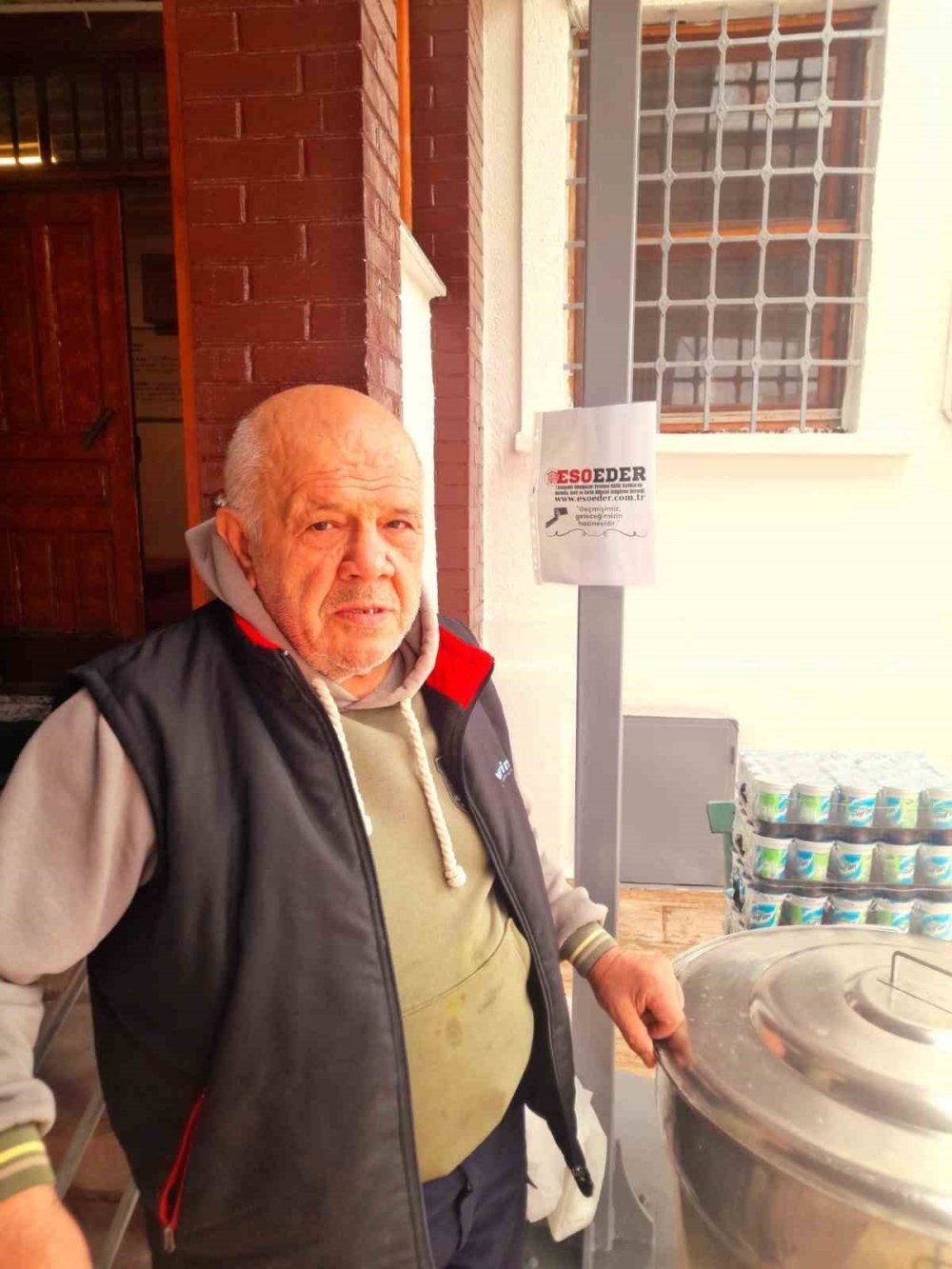 Unutulmaya Yüz Tutmuş ‘Tarihi Odunpazarı Pilavı’ Vatandaşlara İkram Edildi