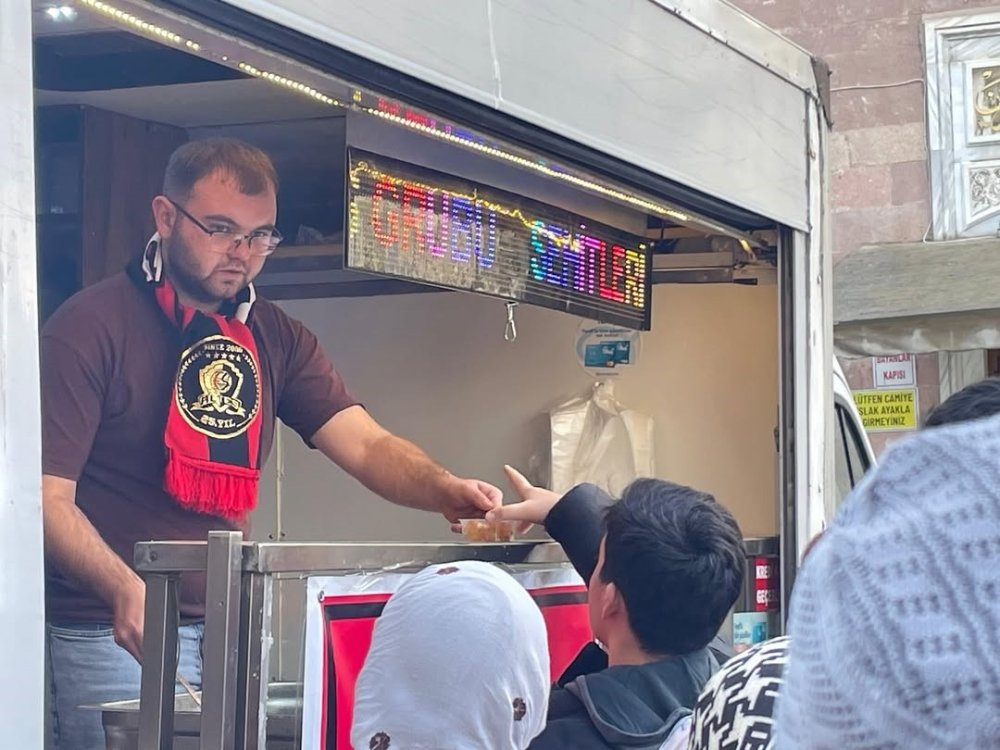 Eskişehir'de Şehitler İçin Lokma Hayrı Düzenlendi