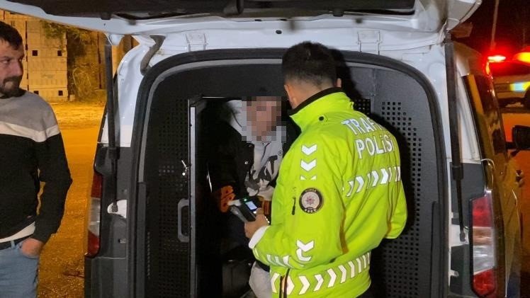 Polisin ’dur’ İhtarına Uymadı, Yakalanınca Cezadan Kaçamadı