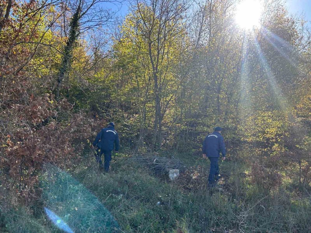 96 kişilik ekip sahada