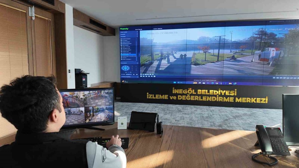 Çevreyi Kirletenler, Süpürmeden Kalkamadı