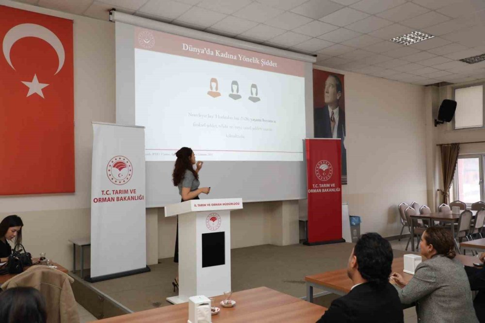 Kamu Personeli, Kadına Yönelik Şiddetle İlgili Bilgilendirildi