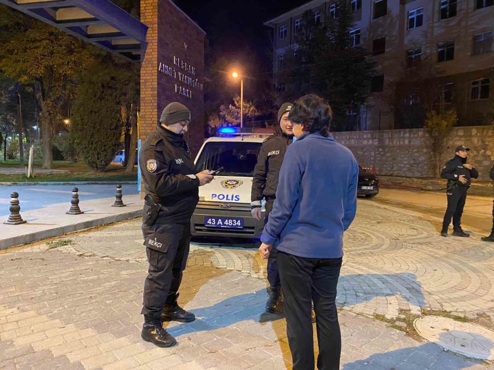 Asayiş Uygulamalarında 50 Aranan Şahıs Yakalandı