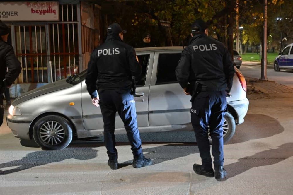 Asayiş Uygulamalarında 50 Aranan Şahıs Yakalandı