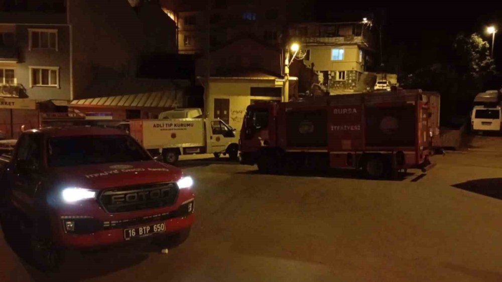 Ev Yangınında Kaybolan Yaşlı Adamın Cansız Bedeni Bulundu