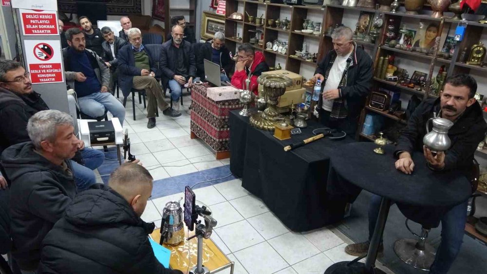 Haftada 3 Gün Antika Mezatı Düzenleniyor