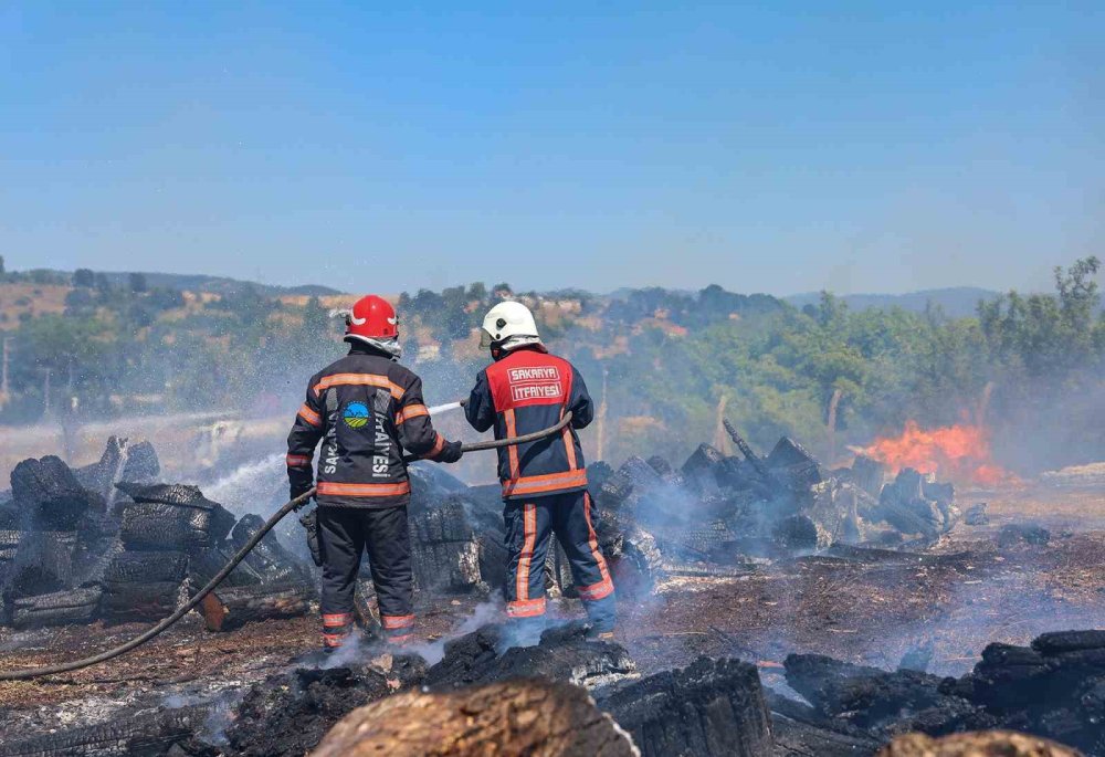 İtfaiyeciler 10 Ayda 11 Bin 595 Olaya Müdahale Etti