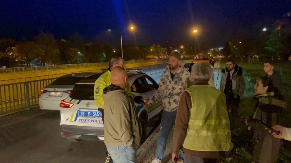 Alkollü Aday Sürücü Polisten Kaçarken Yaptığı Kazada Yakayı Ele Verdi