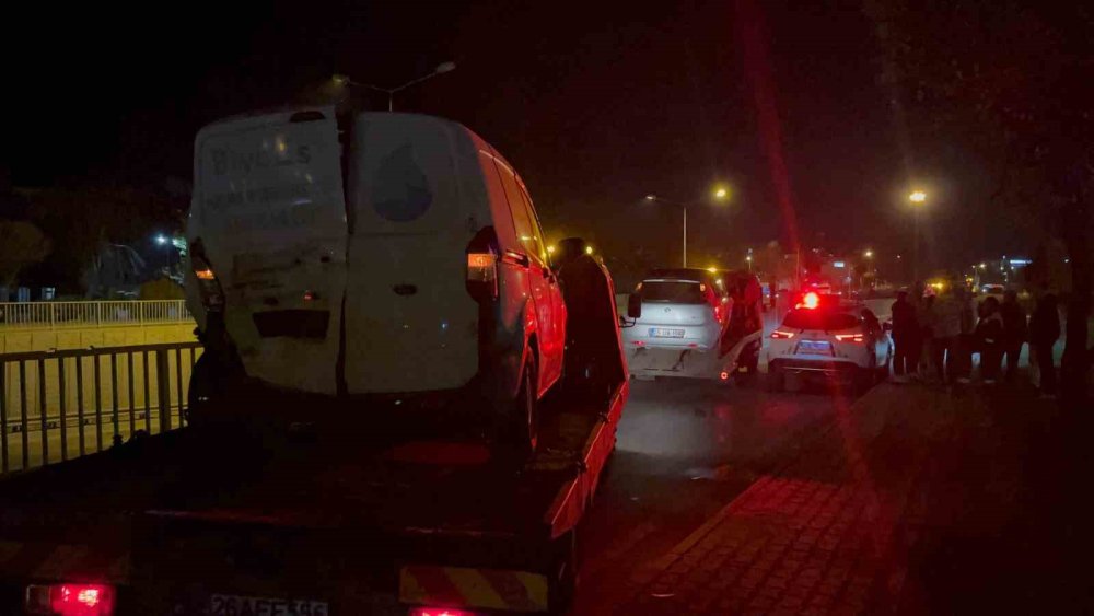 Alkollü Aday Sürücü Polisten Kaçarken Yaptığı Kazada Yakayı Ele Verdi
