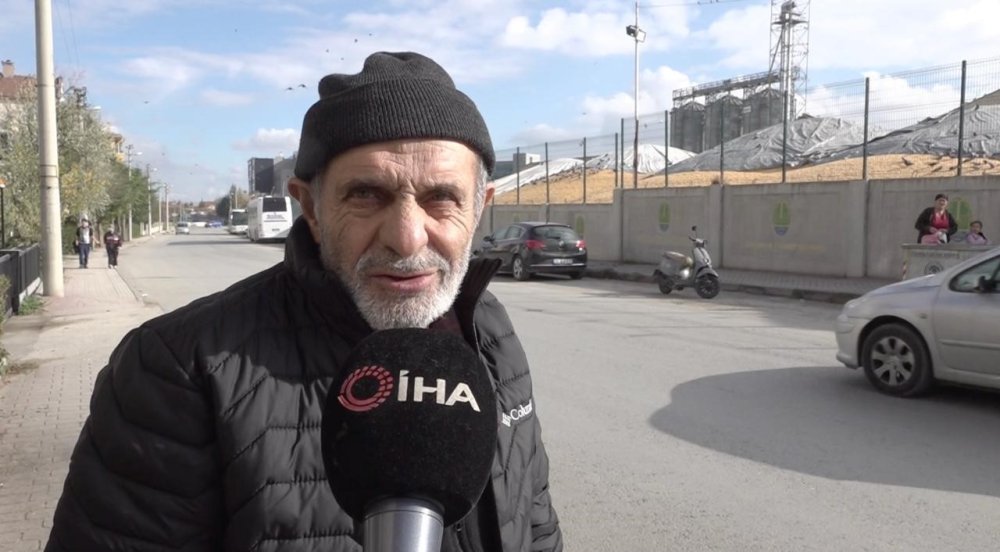 Güvercinler İçin Adeta Açık Büfe