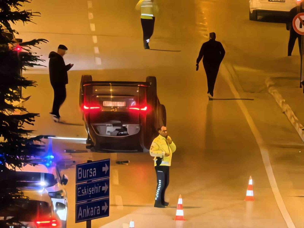 Kaza Yapan Araç Takla Attı!