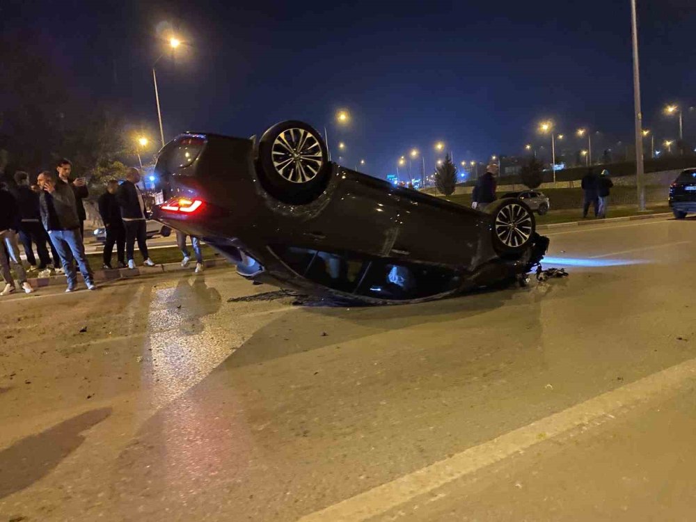 Kaza Yapan Araç Takla Attı!