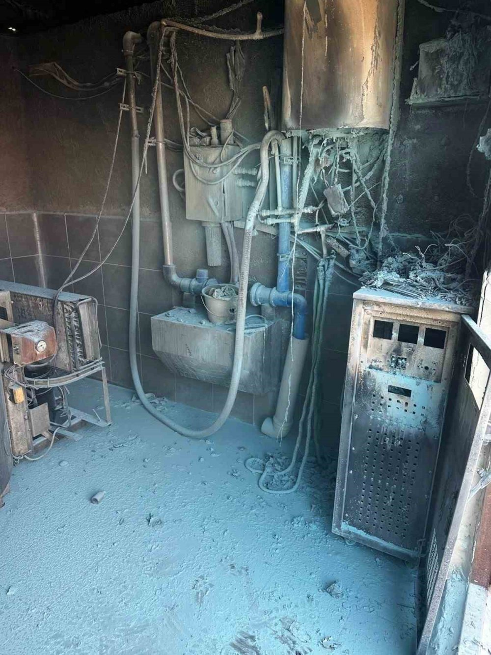 Ahırda Yangın: 400 Bin Liralık Zarar Meydana Geldi