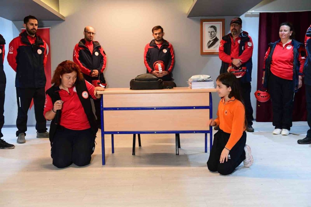 Öğrencilere Hayat Kurtaran Eğitim