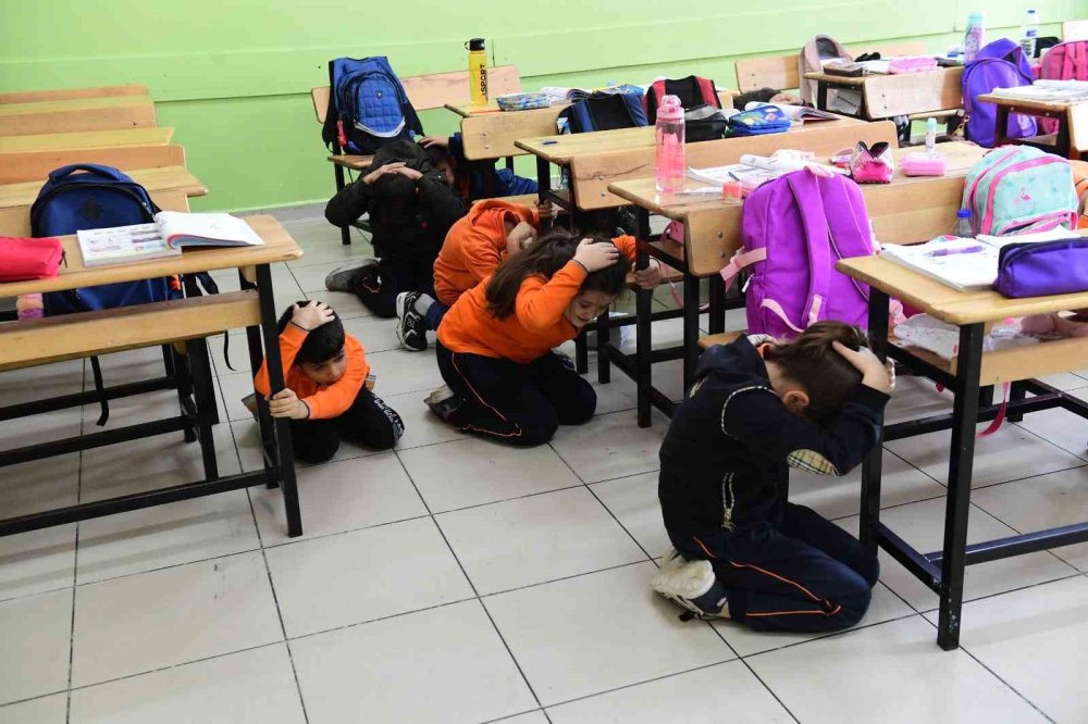 Öğrencilere Hayat Kurtaran Eğitim