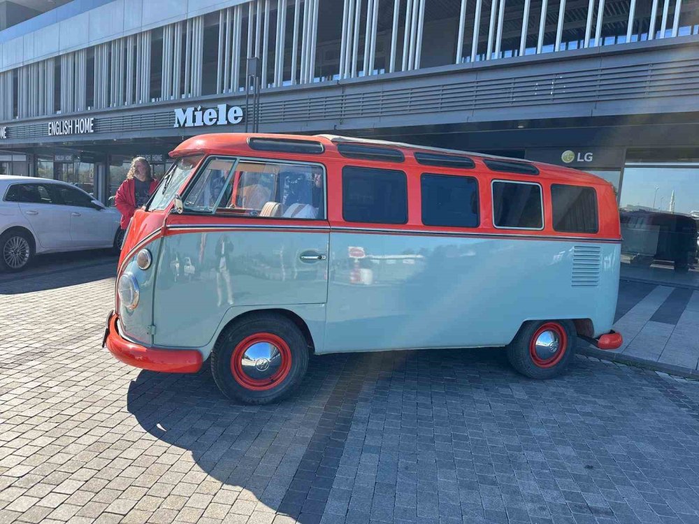 Tek Ve 40 Yıldır Gözü Gibi Bakıyor